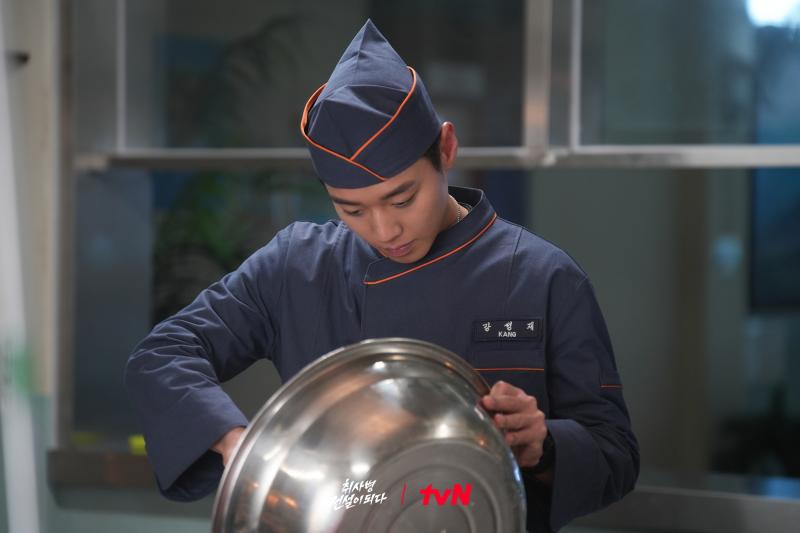 Huyền Thoại Lính Bếp: Phim quân nhân lạ đời cười không kịp thở, xem là dính ngay từ tập đầu- Ảnh 4.