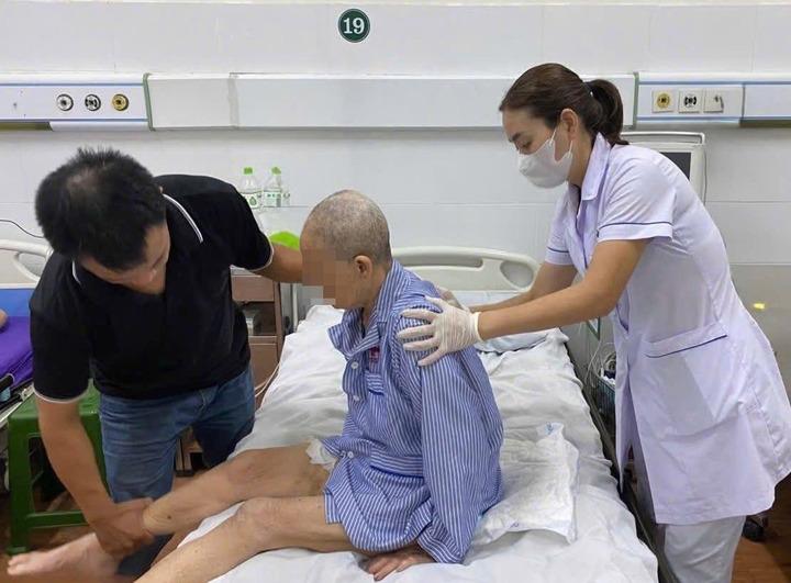Mắc thủy đậu tự điều trị tại nhà, người già viêm não, người trẻ suy hô hấp- Ảnh 1.