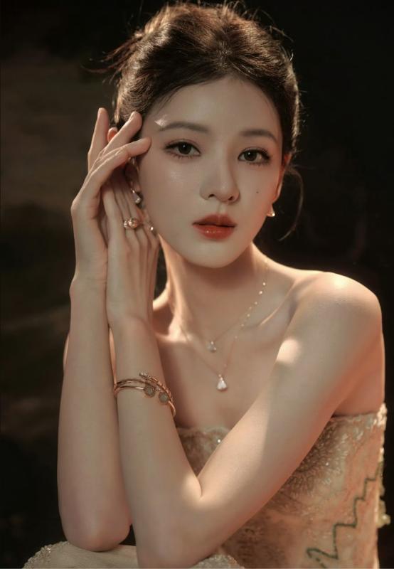 Phim Trung Quốc sở hữu "vũ trụ mỹ nhân" đỉnh nhất hiện tại: Từ nữ thần thanh xuân đến búp bê sống, ai cũng đẹp đỉnh nóc- Ảnh 4.