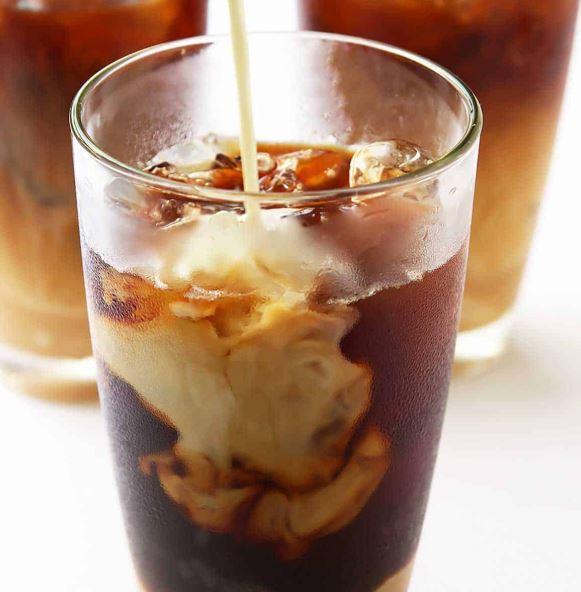 Uống cà phê kiểu này mỗi ngày, người đàn ông 37 tuổi "sốc nặng" khi đi khám- Ảnh 1.