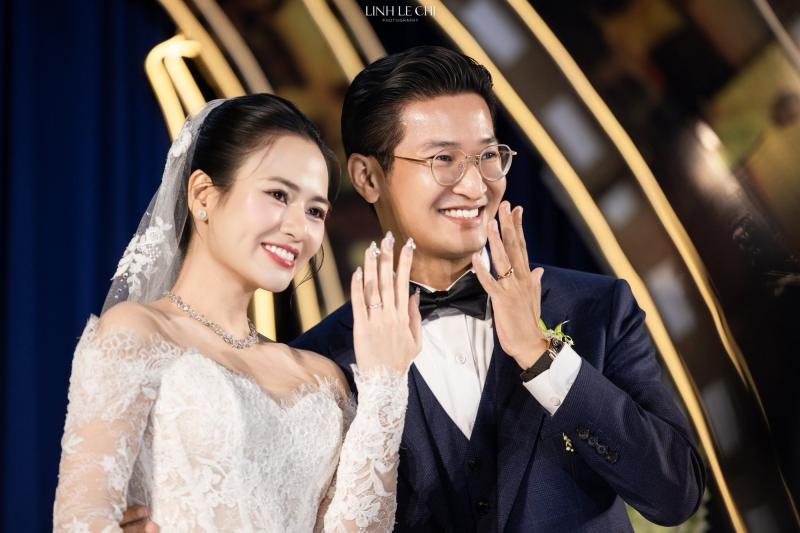 Cặp đôi Vbiz bí mật kết hôn 4 năm mà không ai biết, tướng phu thê rõ mồn một như đúc ra từ một khuôn- Ảnh 2.