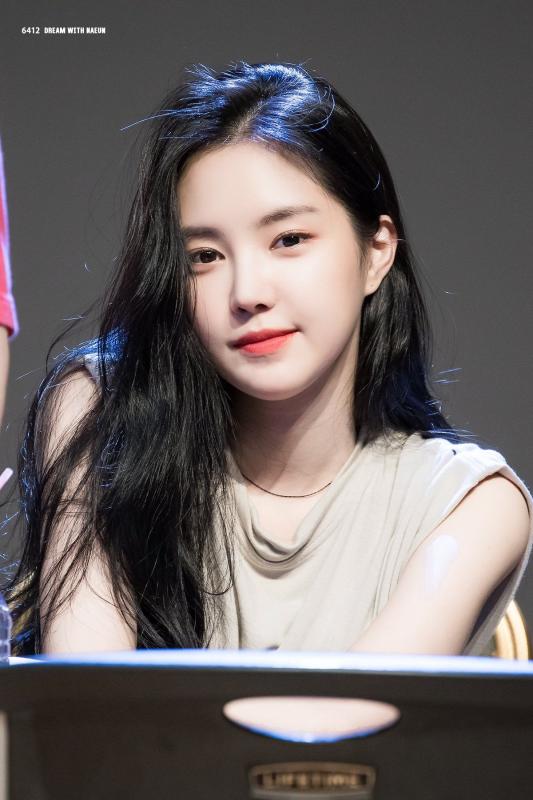 Nữ thần tượng không hài lòng với xuất thân ca sĩ, nổi tiếng là “bình hoa di động”- Ảnh 3.