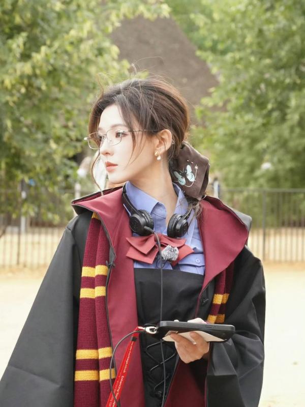 Mau vào xem Hermione phiên bản Trung Quốc đẹp mê mẩn: Visual tạo nên từ phép thuật, cho đóng Harry Potter là chuẩn bài- Ảnh 5.
