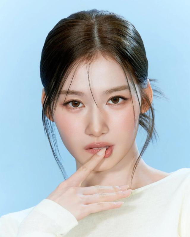 Mỹ nhân quyết định đi đóng phim làm cả showbiz rung chuyển: Visual top 3 thế giới, soi mỏi mắt không thấy khuyết điểm- Ảnh 7.