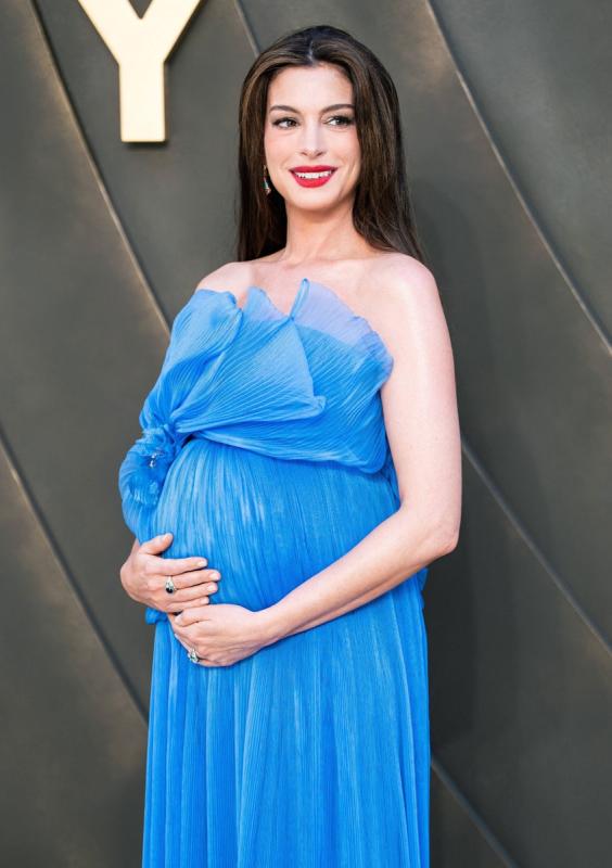 Không còn gì để nói về nhan sắc của Anne Hathaway- Ảnh 6.