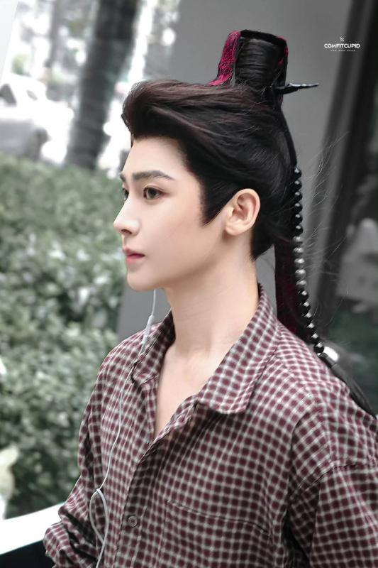 “Yêu tinh xuyên không đến Trái Đất” khiến biển người dậy sóng: Visual đẹp lạ dã man, cốt cách mỹ nhân đích thực- Ảnh 7.