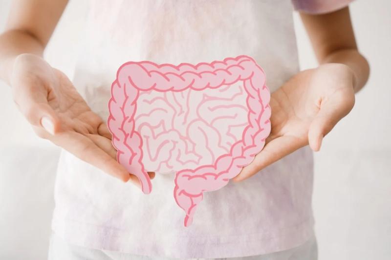 Nhà văn trinh thám nổi tiếng của Nhật Bản qua đời vì ung thư đại trực tràng: Bác sĩ cảnh báo dấu hiệu sớm dễ bị bỏ qua- Ảnh 3.