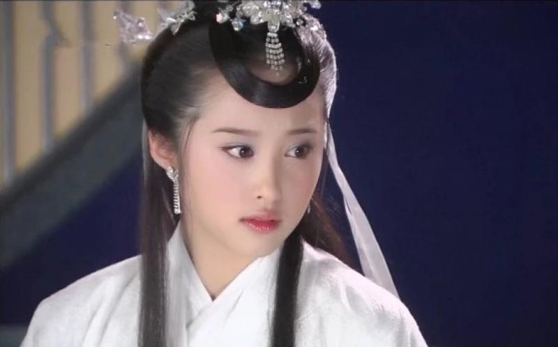 Hằng Nga đẹp nhất màn ảnh lao đao vì đắc tội đạo diễn lớn, vướng nghi vấn bị chồng bạo hành- Ảnh 3.