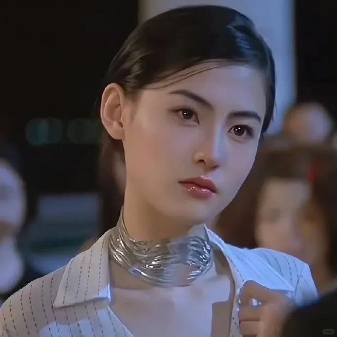 Trương Bá Chi: Chẳng có tài năng gì cả, nhưng vẫn còn nhan sắc- Ảnh 11.