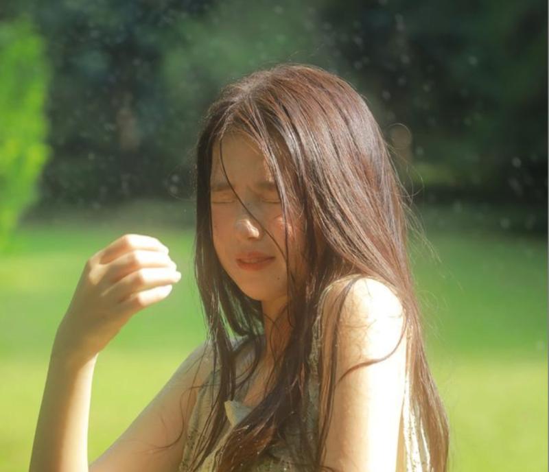 Phát hiện sớm "cả tá" ung thư chỉ nhờ 4 bất thường ít người để tâm trên đôi mắt- Ảnh 1.