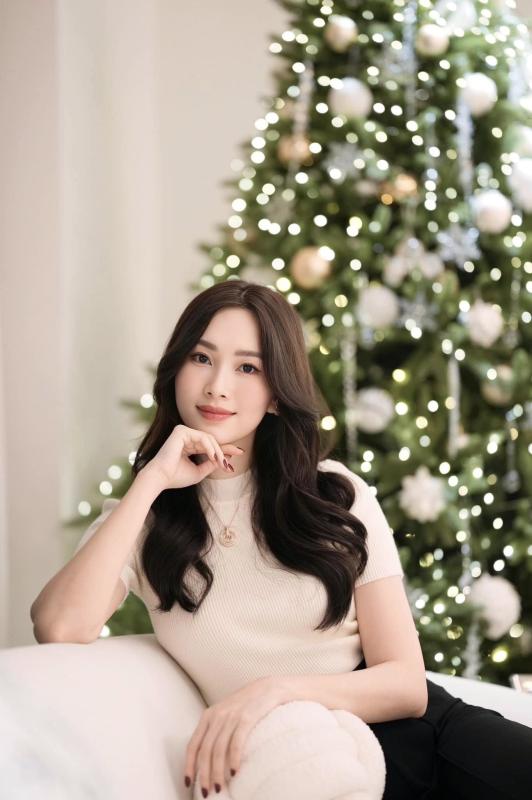Hoa hậu từng đi làm pha chế: Nay làm mẹ 3 con, chồng là TGĐ tập đoàn hàng chục nghìn tỷ đồng- Ảnh 10.