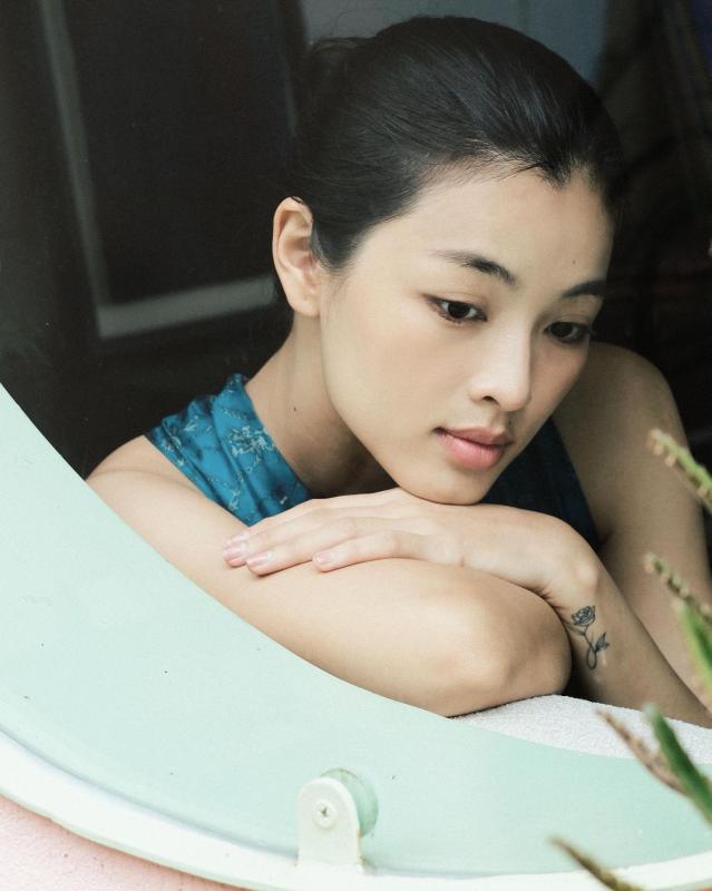 Mỹ nhân Việt được khen đẹp như Thư Kỳ: Vừa tổ chức đám cưới hệt triển lãm, danh tính chồng gây trầm trồ- Ảnh 2.