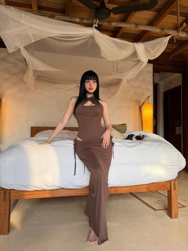 Việt Nam có mỹ nhân mặt đẹp như búp bê, body lại bốc lửa: Bỏ showbiz lấy thiếu gia, 10 năm không trở lại- Ảnh 11.