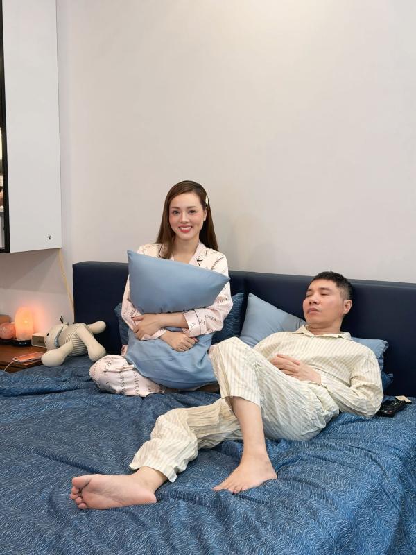 Tình hình của nam NSND từ chức Phó giám đốc Nhà hát Kịch Hà Nội: Không thích giao lưu, dỗi như em bé- Ảnh 1.