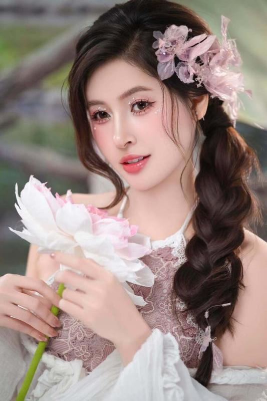 Nhan sắc và học vấn của người đẹp đại diện Việt Nam thi Hoa hậu Trái đất 2026- Ảnh 11.
