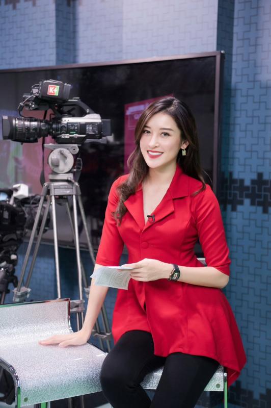 Á hậu được báo Trung khen ngợi là "quốc bảo mỹ nữ", lọt Top 100 đề cử Gương mặt đẹp nhất thế giới cùng Jisoo- Ảnh 12.