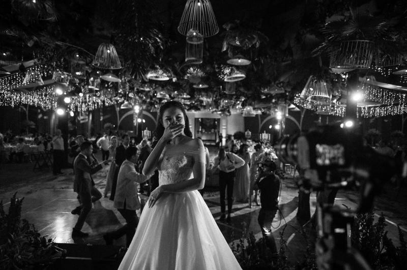 Mỹ nhân Việt cưới Phó TGĐ tập đoàn nghìn tỷ: Đám cưới đẹp như cổ tích, sống trong bạch dinh đắt đỏ- Ảnh 8.