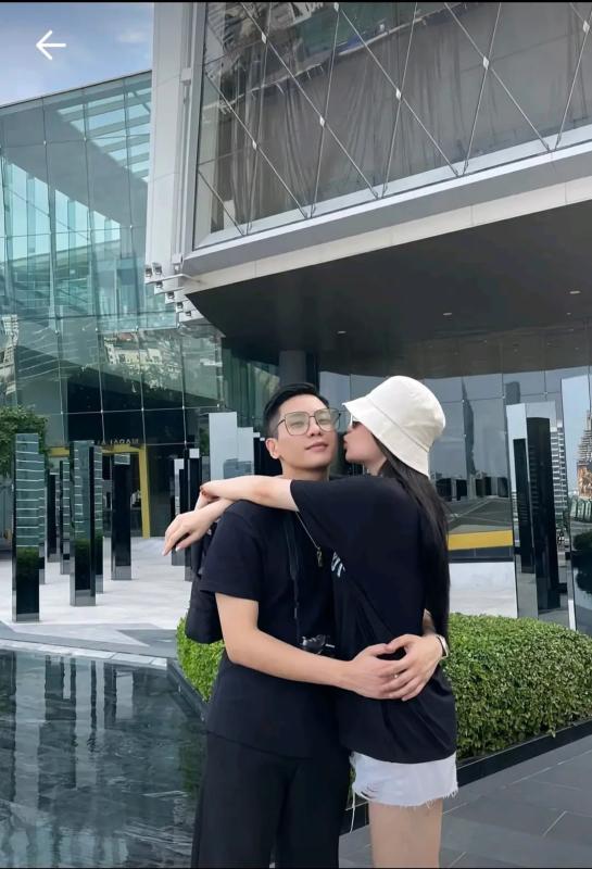 Nam ca sĩ Vbiz rục rịch đám cưới với bạn gái chục năm không công khai, dàn sao khủng chưa từng có sẽ tham dự- Ảnh 5.