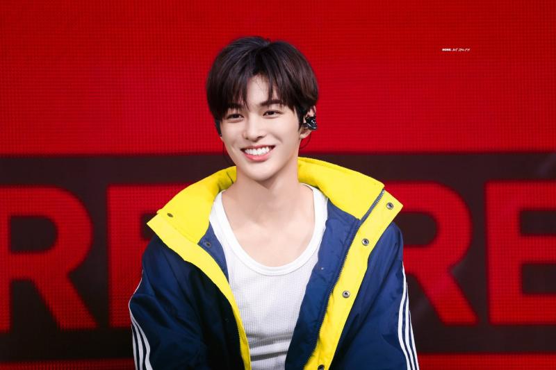 Thiên tài gương mặt mới xuất hiện ở showbiz: VĐV bơi lội từ bỏ ước mơ để làm ca sĩ, nhan sắc sinh ra để nổi tiếng - Ảnh 23.