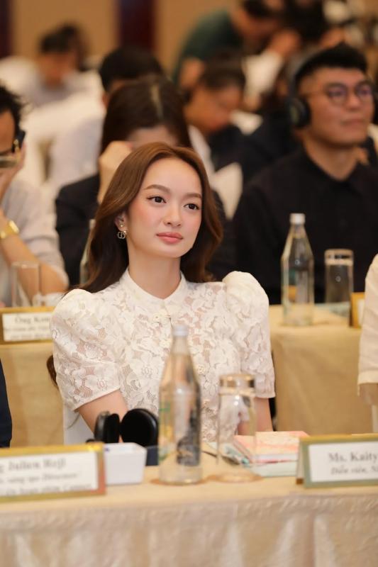 Nhìn ngọc nữ Vbiz mới biết hào quang vô hạn là gì: Visual sang xịn tới nóc, nghe đến cát xê mà choáng váng- Ảnh 4.