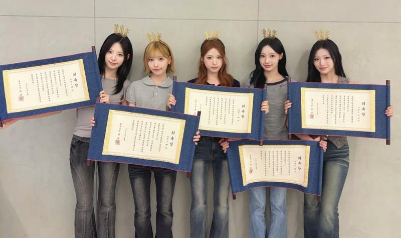 Nhóm nhạc vô danh là kỳ tích mới của showbiz: Nhạc lên Top 1 cả nước, danh tiếng thăng hạng chóng mặt - Ảnh 8.