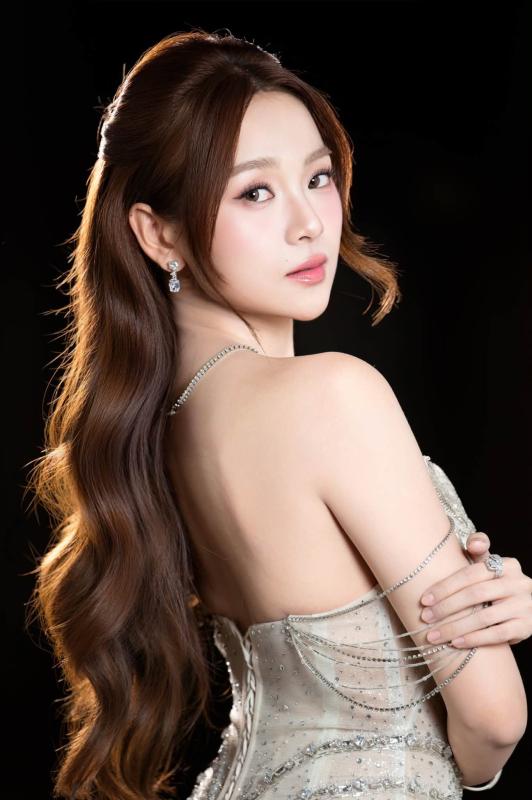 10 nữ diễn viên đẹp nhất Việt Nam: Minh Hằng - Chi Pu out top, hạng 1 hội tụ tất cả tinh hoa trên đời- Ảnh 4.