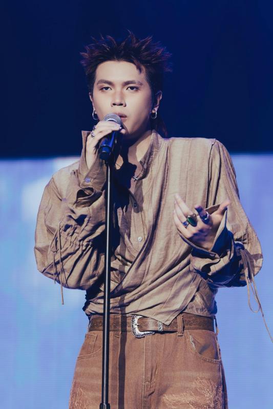 Sân khấu lội ngược dòng ngoạn mục của show Chông Gai: Nghe lần đầu biết luôn lý do top 1- Ảnh 6.