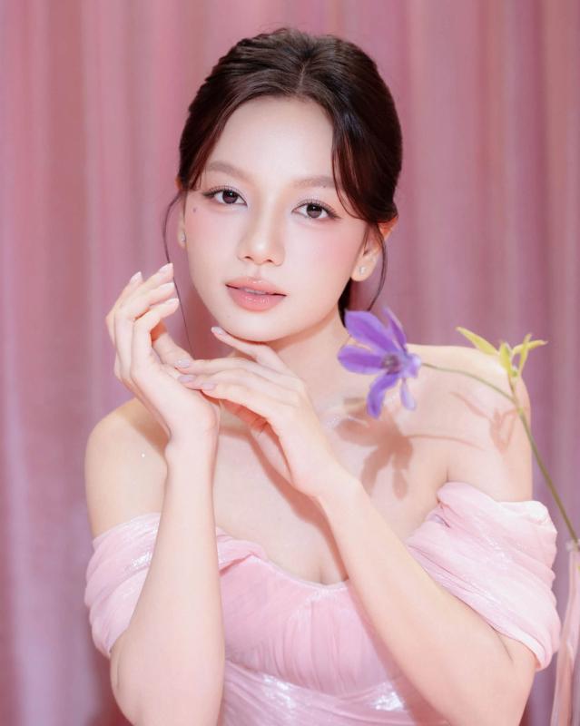 Dàn sao Mưa Đỏ sau 1 năm: Người hot đến nỗi đóng liên tiếp 8 phim, người vướng hàng loạt ồn ào- Ảnh 4.