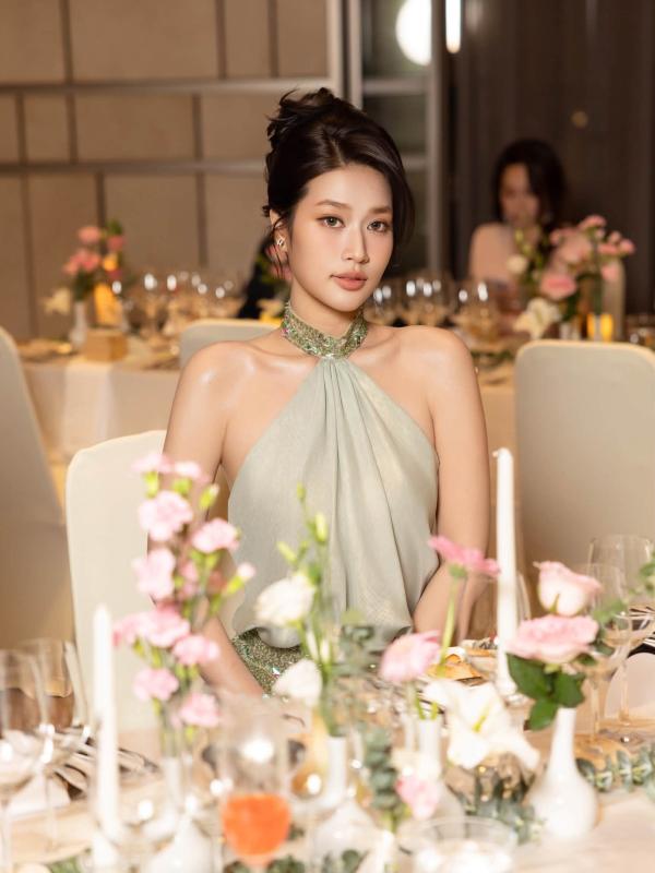 10 nữ diễn viên đẹp nhất Việt Nam: Minh Hằng - Chi Pu out top, hạng 1 hội tụ tất cả tinh hoa trên đời- Ảnh 9.