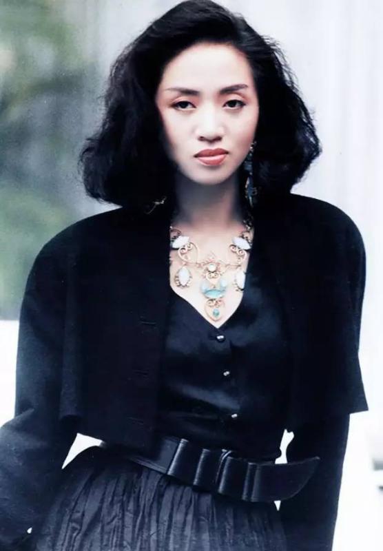 Diva nức tiếng showbiz tổ chức 8 đêm concert trước khi ra đi vì ung thư, cả đời nguyện kết hôn với sân khấu  - Ảnh 2.