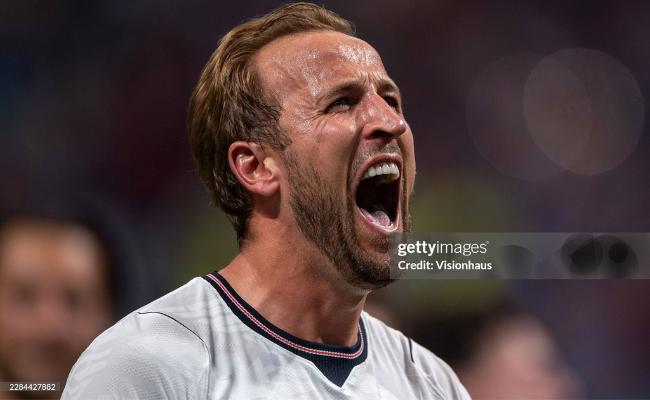 Đội bóng "số nhọ" nhất World Cup - tuyển Anh - hoãn chuyến bay vì sợ bị do thám, dùng thuốc ngủ, giấu kín khách sạn vì lo CĐV Mexico chơi xấu- Ảnh 3.