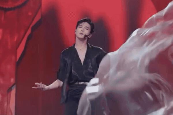 Mỹ nam Việt duy nhất đứng im thôi cũng thấy sexy: Người đẹp làm gì cũng đẹp, mã gen cần được bảo tồn gấp- Ảnh 2.