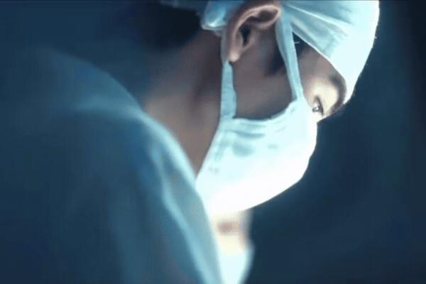 Đoạn clip đang cực viral của Trương Lăng Hách khiến 1 mỹ nam Việt bị chê cười- Ảnh 1.