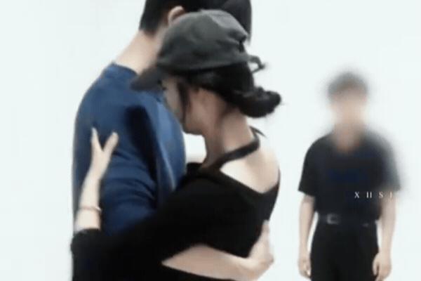 Kiếp nạn cam thường của Trương Lăng Hách, càng nhìn càng thấy giống ViruSs- Ảnh 1.