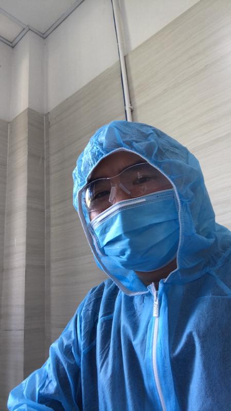 Bác sĩ TP.HCM nghẹn lòng trước tâm nguyện mang theo đôi dép của 1 người mẹ trước lúc qua đời: "Tôi có viết vào cuốn hồi kí Covid, nhưng chưa bao giờ đọc lần 2…”- Ảnh 2.