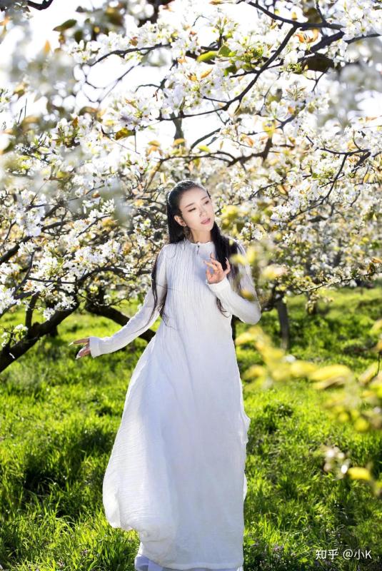 Nữ diễn viên Anh Hùng Xạ Điêu 30 năm không ăn cơm, không dám sinh con để giữ gìn nhan sắc- Ảnh 7.