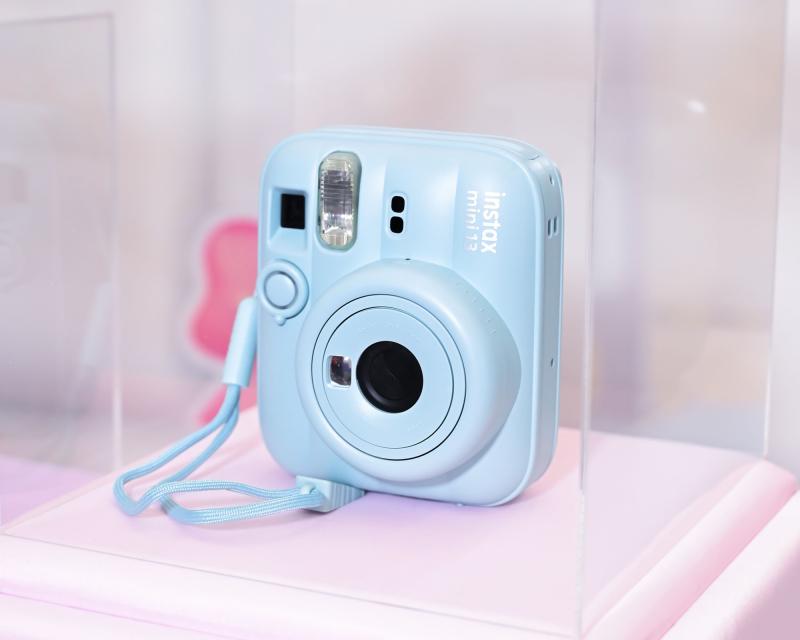 Fujifilm instax ra mắt instax mini 13, mang đến không gian đa trải nghiệm với loạt hoạt động thú vị cho giới trẻ - Ảnh 2.