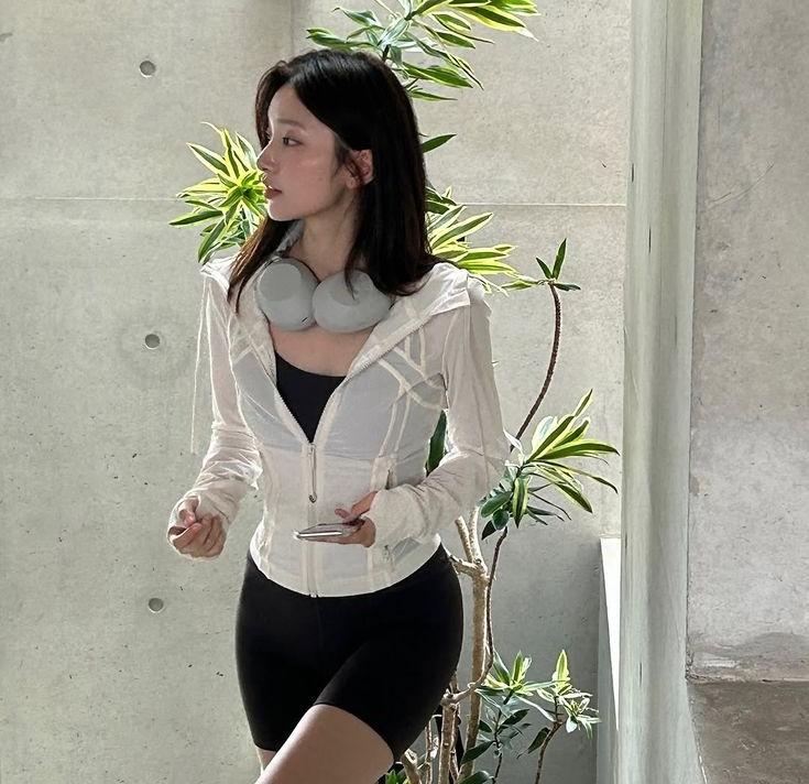 Càng nắng nóng càng dễ xảy ra đột quỵ! Bác sĩ nhắc: Tránh uống 3 thứ, ăn ít 3 món, nhớ làm 2 việc - Ảnh 4.