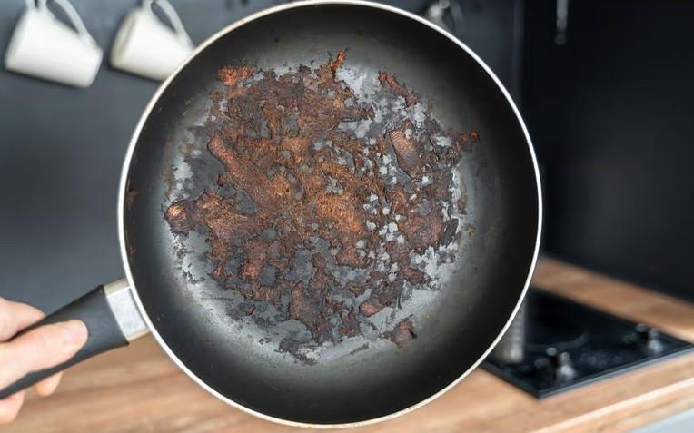 Bác sĩ ung thư chỉ mặt 9 "ổ nguy cơ" ngay trong nhà: Càng dùng lâu, sức khỏe càng bị đe dọa- Ảnh 1.