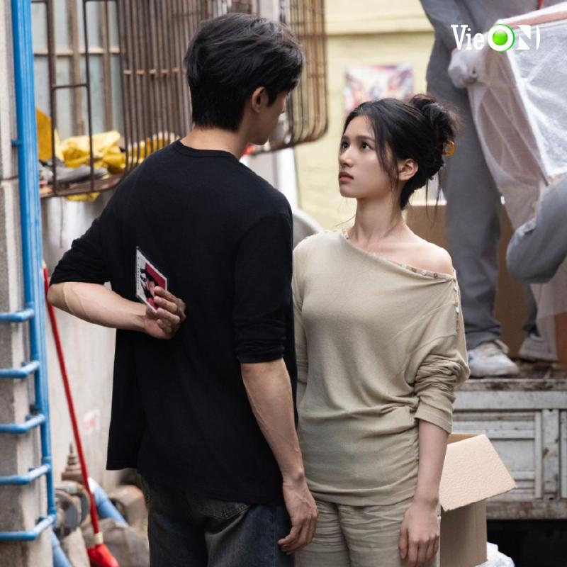 Màn ảnh Trung vừa xuất hiện cặp đôi ngôn tình đỉnh nhất năm: Phản ứng hóa học cháy khét lẹt, visual không góc chết nhìn là muốn "đẩy thuyền"- Ảnh 1.