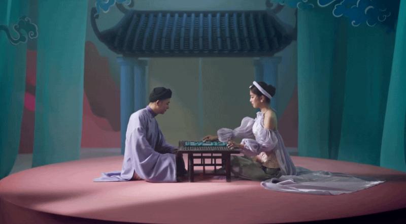 Nữ nghệ sĩ Việt có hit viral toàn cầu, vừa bỏ thi Hoa hậu đã cùng chị em "dằn mặt" hội lụy tình- Ảnh 1.