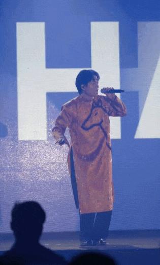 Ngô Lan Hương lên đồ lộng lẫy, cùng dàn nghệ sĩ khuấy động Hội nghị KOL và Lễ ra mắt Câu lạc bộ Niềm tin số Thủ đô- Ảnh 3.