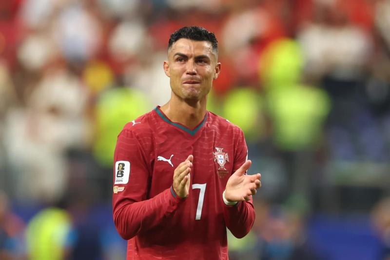 Lộ thời điểm Ronaldo từ giã đội tuyển Bồ Đào Nha, khép lại kỷ nguyên 233 trận và 146 bàn thắng cùng chức vô địch Euro- Ảnh 1.