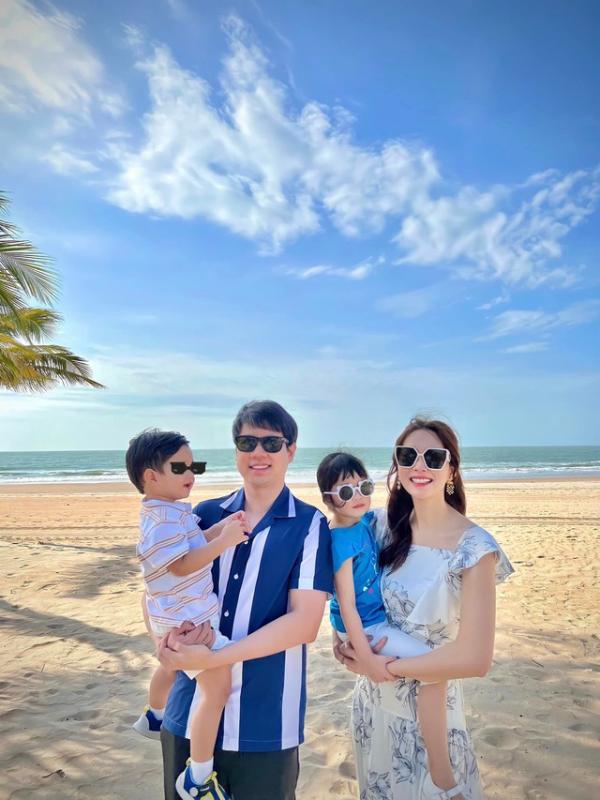 Hoa hậu từng đi làm pha chế: Nay làm mẹ 3 con, chồng là TGĐ tập đoàn hàng chục nghìn tỷ đồng- Ảnh 8.