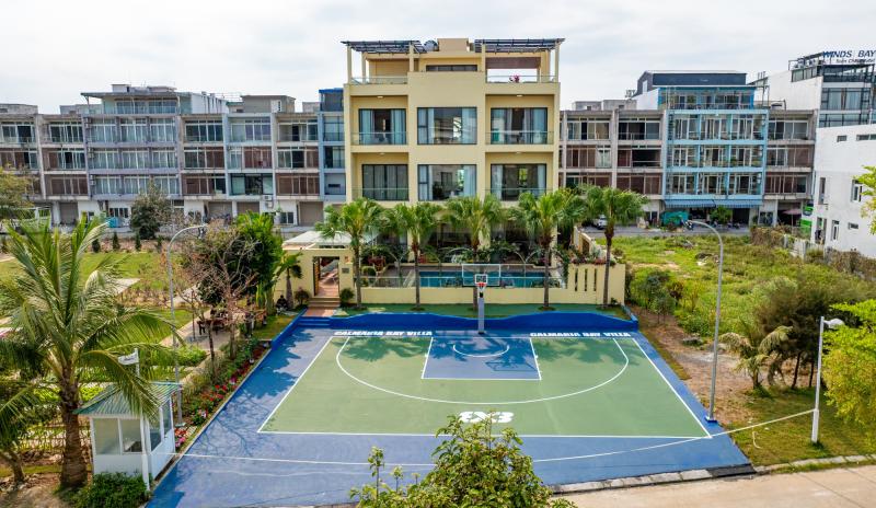 Nữ NSƯT, trưởng khoa thanh nhạc tái hôn với 1 viện trưởng, sở hữu biệt thự 10 phòng ngủ, sống đơn giản- Ảnh 7.