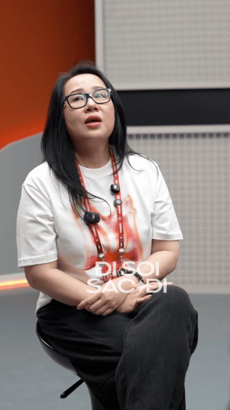 CEO Yeah1 Vân Hạnh bật khóc, xin lỗi trực tiếp 34 Anh Tài của show Anh Trai Vượt Ngàn Chông Gai - Ảnh 2.