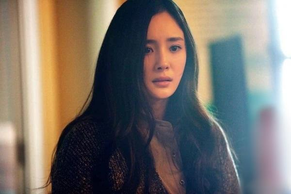 Mỹ nhân duy nhất bị phong sát 4 lần vẫn là sao hạng S: Visual diễn xuất đều như thần, xứng danh “bà nội thiên hạ”- Ảnh 4.