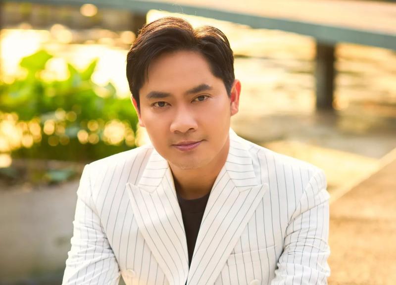 Đoạn clip đang cực viral của Trương Lăng Hách khiến 1 mỹ nam Việt bị chê cười- Ảnh 6.