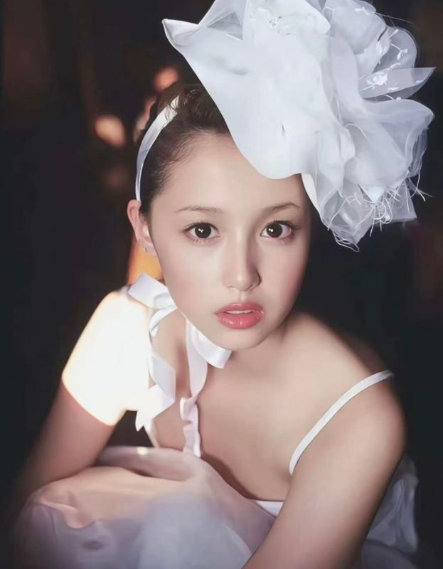 Đây là gương mặt được ông trời “dâng cơm tận miệng”: Visual hoàn hảo tuyệt đối, đẹp đến mức được tha thứ mọi lỗi lầm- Ảnh 6.