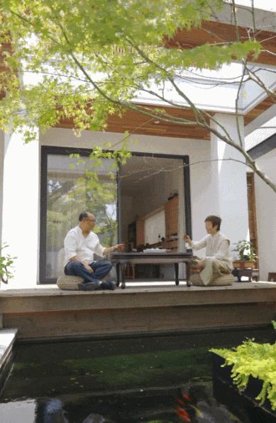 Bán căn hộ ở thành phố để về quê cải tạo nhà tổ rộng gần 1.000m²: Gia đình 3 thế hệ tìm thấy cuộc sống bình yên sau cánh cổng cũ- Ảnh 6.